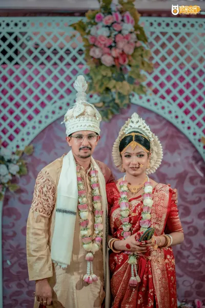 ChitroBoron Wedding Frame 12